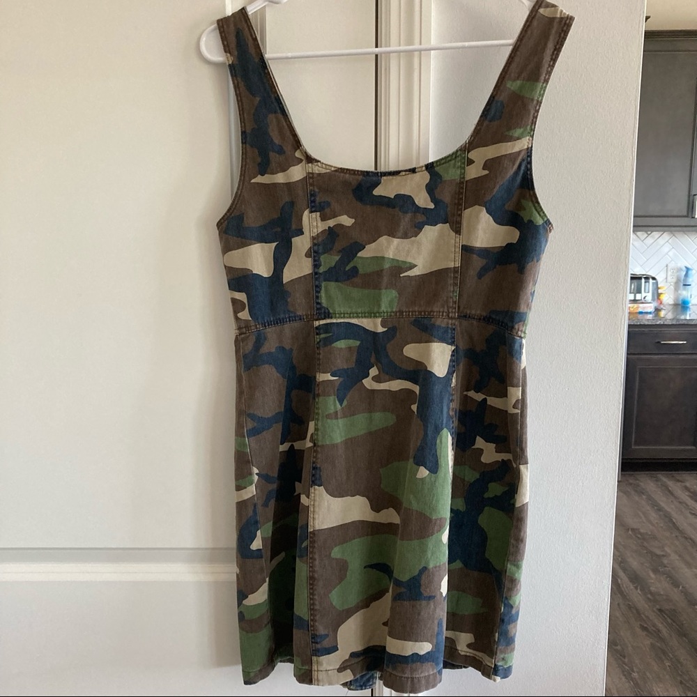 NWT Forever 21 Camo Woven Dress